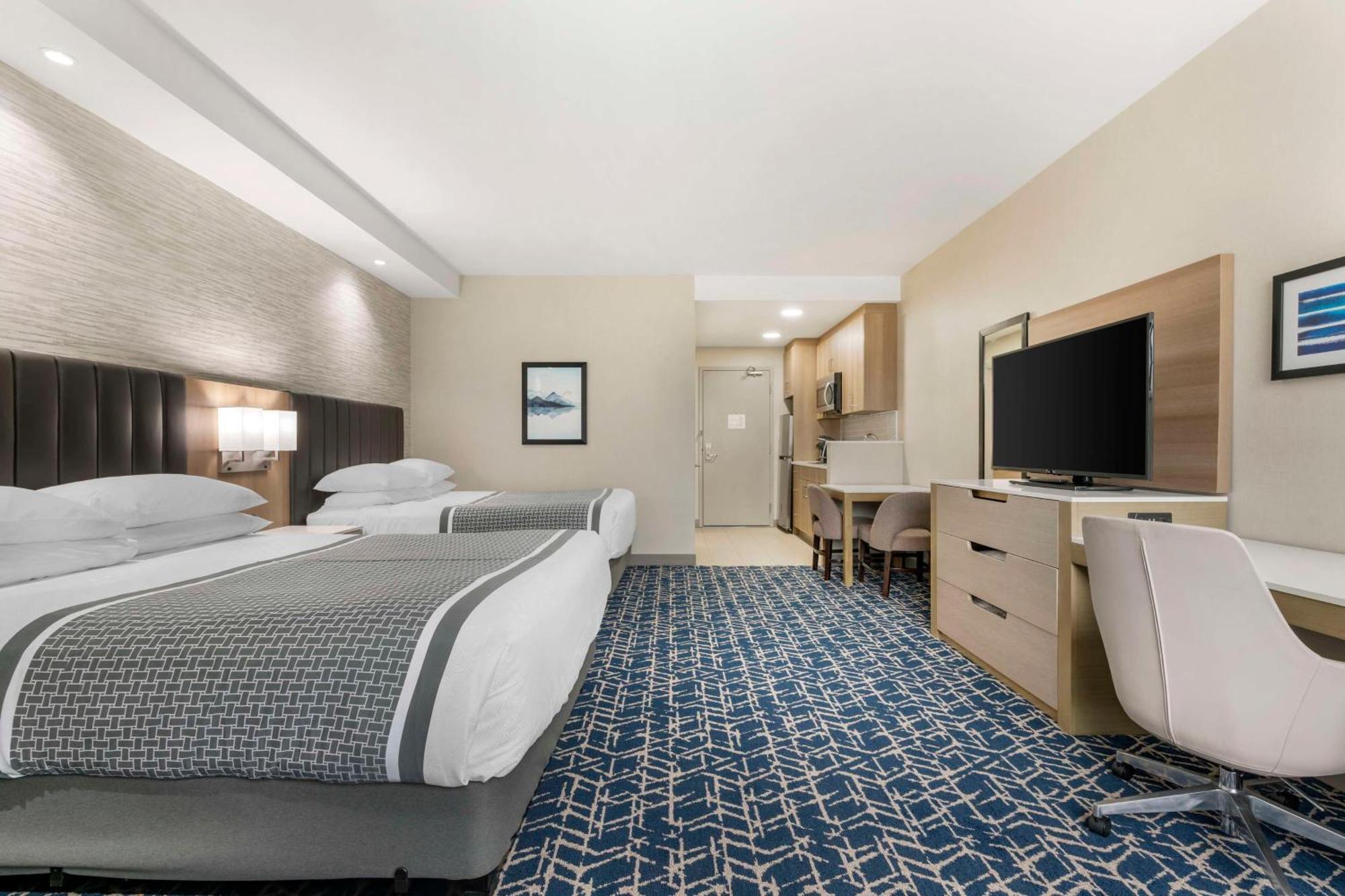 Best Western Premier Route 97 Vernon Exterior foto
